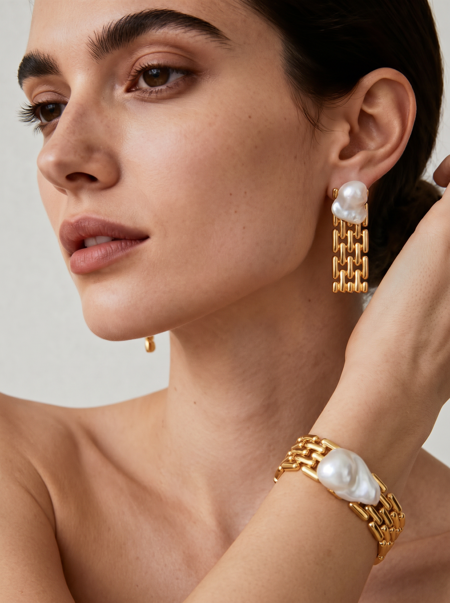 Structured Grace Jewelry Set