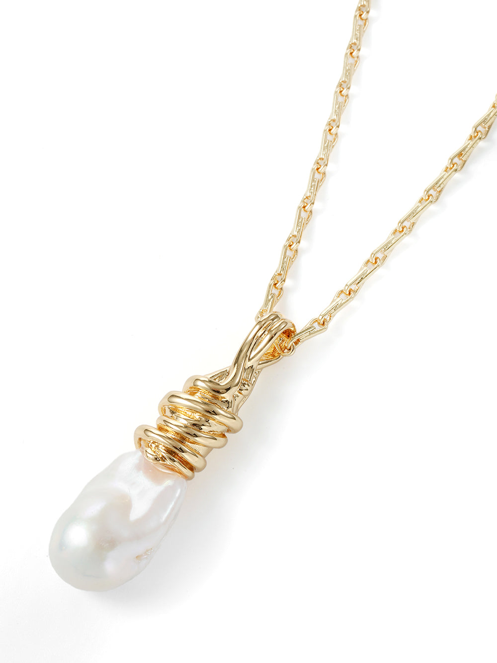 Fluid Pendant Necklace
