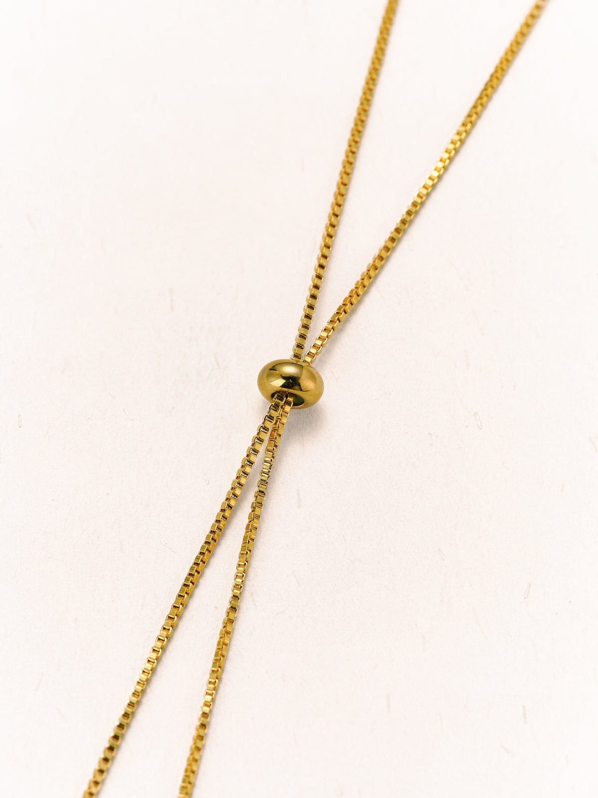 Elara Pearl Lariat