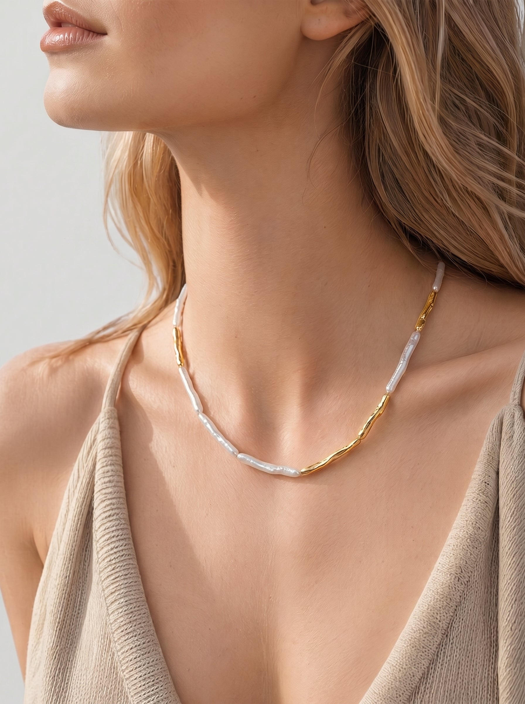 Linear Form Necklace