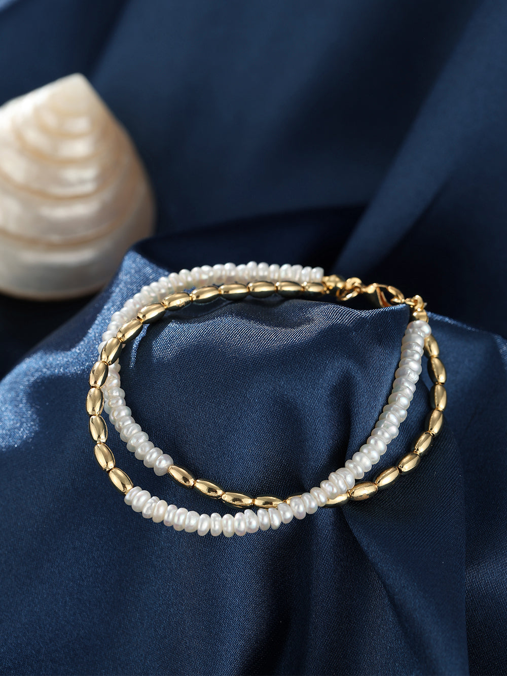 Lunette Pearl Bracelet