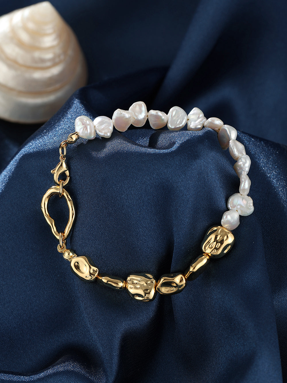 Organic Contrast Bracelet