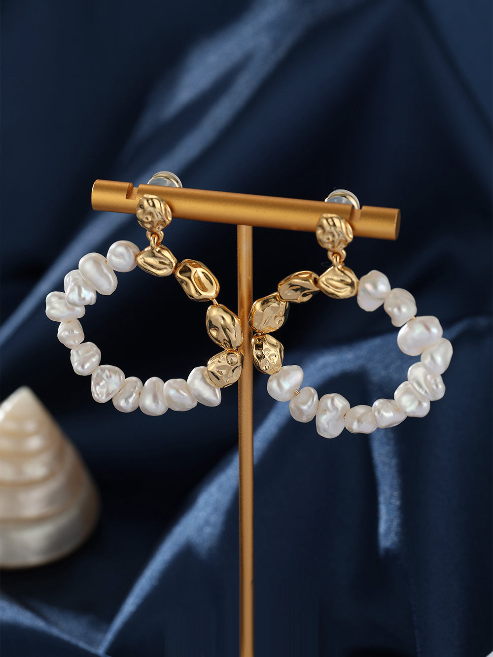 Organic Contrast Drop Earrings