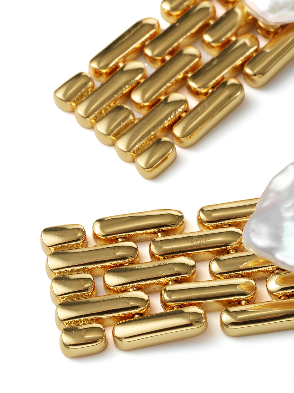 Structured Grace Earrings